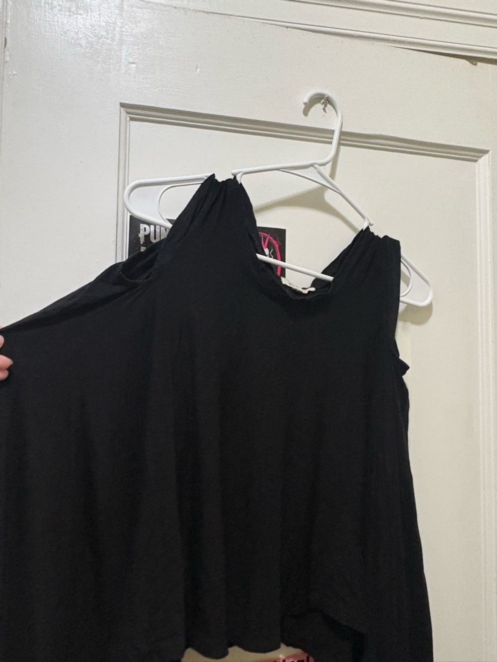 Foxblood cold shoulder flowing top - Picture 2 of 2